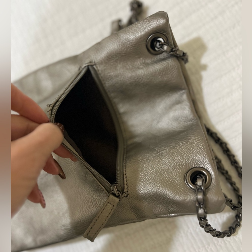 Vintage Yaumi K vegan leather crossbody handbag with crystals - Picture 6 of 14